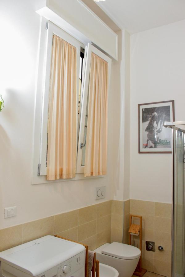 Casa Agape Mazzini-Sant'Orsola Apartment Bologna Ngoại thất bức ảnh